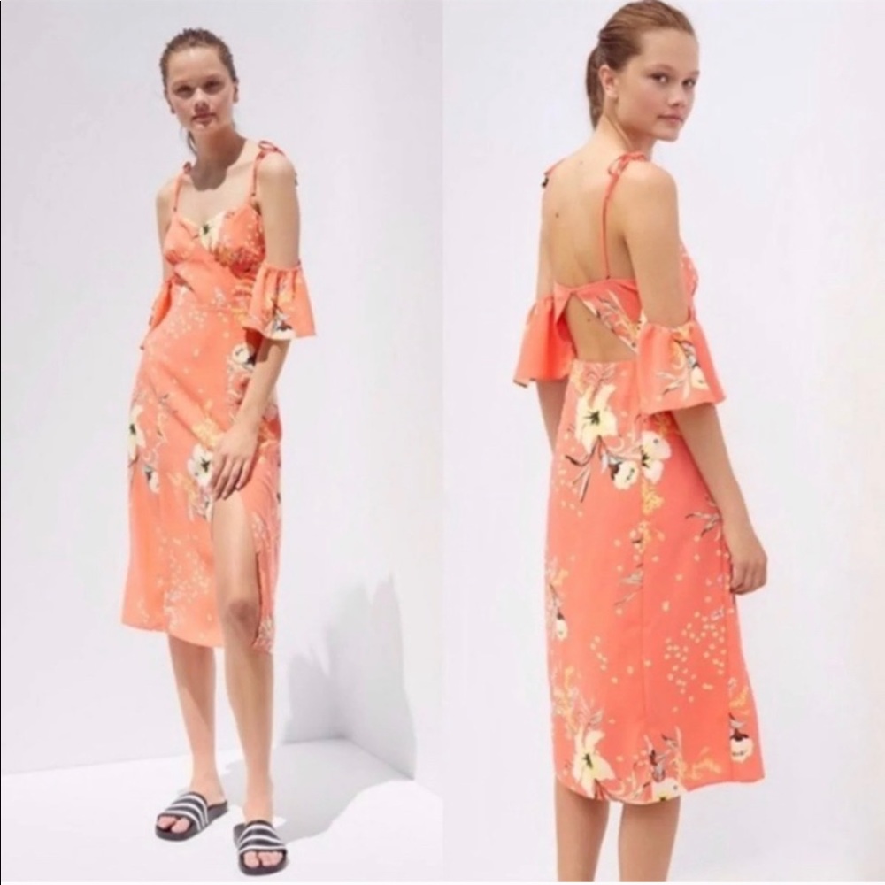 🤍 NWT Urban Outfitters Coral Boardwalk Midi Dress 🤍